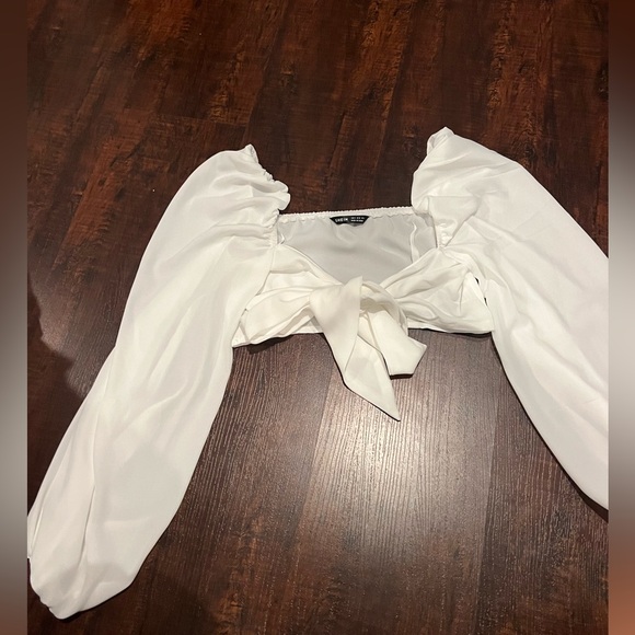 Balloon sleeve crop top - Picture 2 of 2